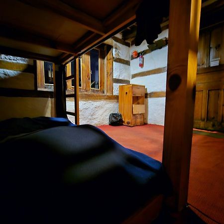 Parvatis Lap Luxury Hostel & Camps Kasol Exterior photo