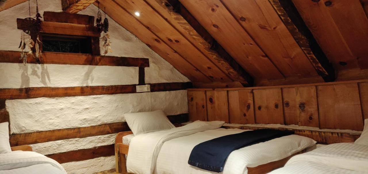 Parvatis Lap Luxury Hostel & Camps Kasol Exterior photo