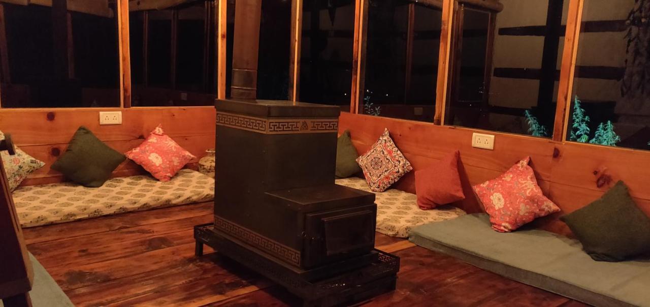 Parvatis Lap Luxury Hostel & Camps Kasol Exterior photo