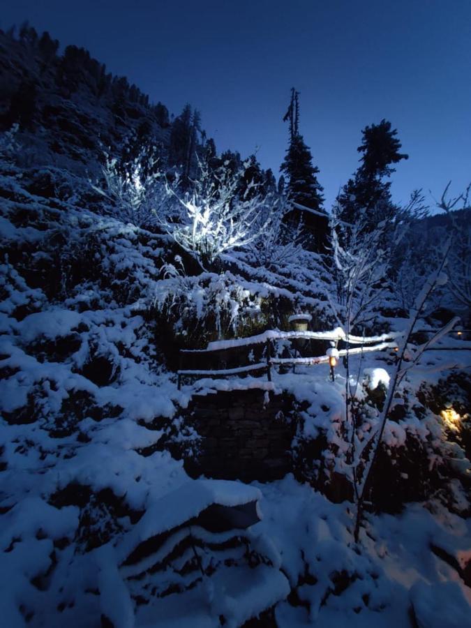 Parvatis Lap Luxury Hostel & Camps Kasol Exterior photo